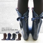 脚も長く見える!?防水防寒のおしゃれなレインブーツ